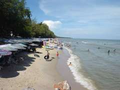 The Beach in Cha-Am city